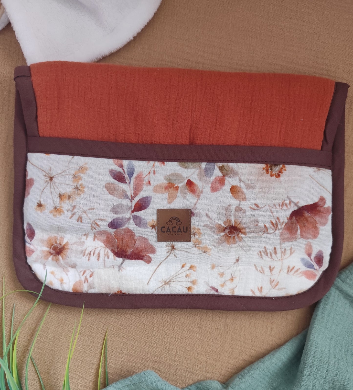 Muda Fraldas Portátil Flores de Outono