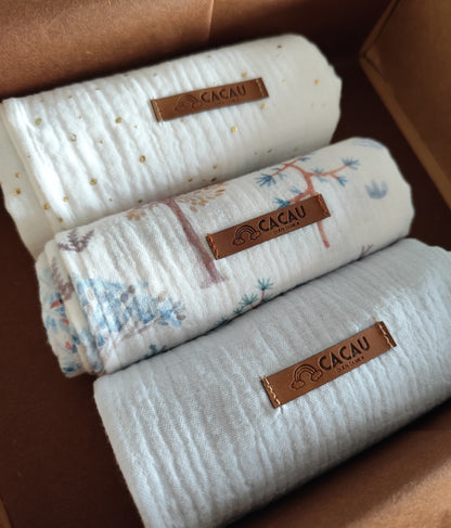 Pañal Blanco Salpicaduras Doradas